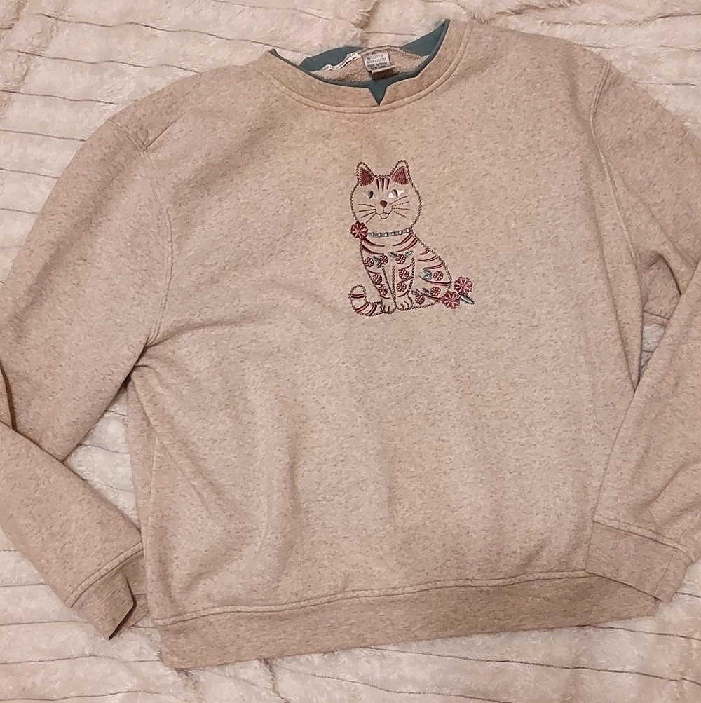 Grannycore 90s Floral Cat Sweatshirt